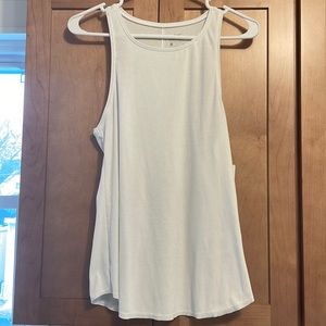 Women’s Nike Yoga Dri-Fit Tank Top White Size M New With Tags